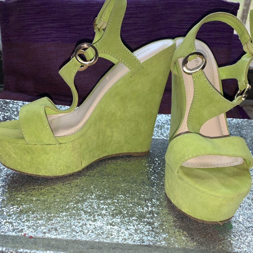 BRAND NEW Bamboo Wedges